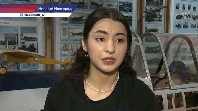 Портрет Героя СССР Алексея Поющего появился на стене нижегородского авиаклуба «Юный авиатор»