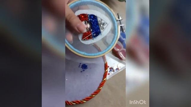 брошь из бисера "Россия"