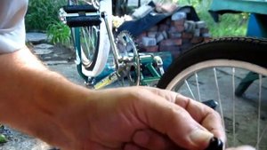 ЦЕПЬ на ВЕЛОСИПЕД  УКРАИНА как установить правильно ЗАМОК