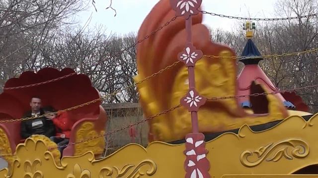 Ох, уж эти аттракционы, ракушки смотреть онлайн