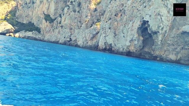 IBiZa - Mac des Trèvo -2- coastline cruising смотреть онлайн