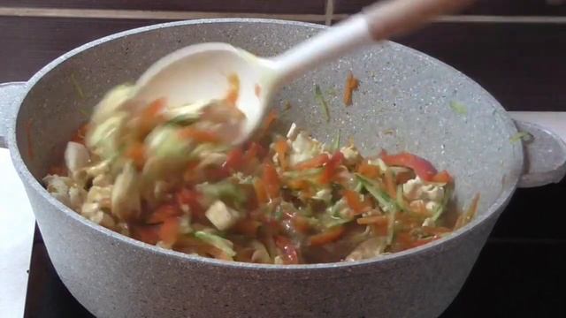A quick dinner in 30 minutes!!! Быстрый ужин за 30 минут!!! Рисовая вермишель с куриным филе!!!???