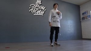 84. Happy fits (Hip-hop basic) | Видео-уроки хип-хопа от школы танца "СВОИ ЛЮДИ"