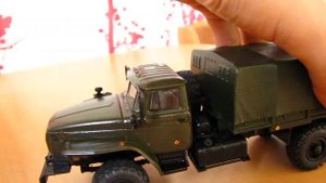 Масштабная модель бортового грузовика Урал-4320-0911 Аист в масштабе 1:43
