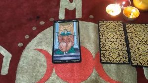 О ЧЕМ ДУМАЕТ ЛЮБИМЫЙ ЧЕЛОВЕК В ДАННЫЙ МОМЕНТ?  ОНЛАЙН ГАДАНИЕ