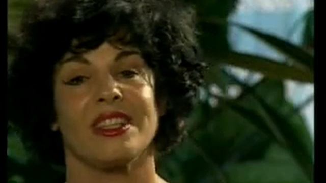 Камилла Волер. Упражнение "Улыбка" смотреть онлайн