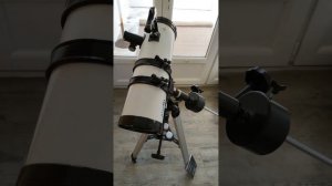 Débutez l'astronomie avec le Télescope à réflecteur 114/500