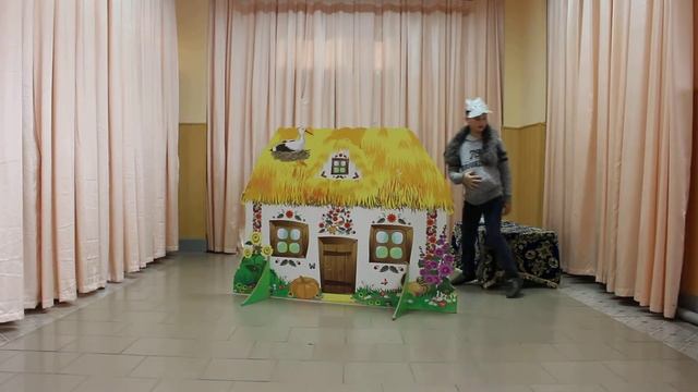 Червона шапочка (Англійською) . Здорівський НВК смотреть онлайн