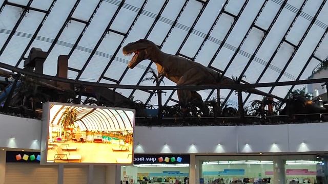 Астана. Т Ц Хан Шатыр. Пляж и лагуна на 5 м этаже! смотреть онлайн