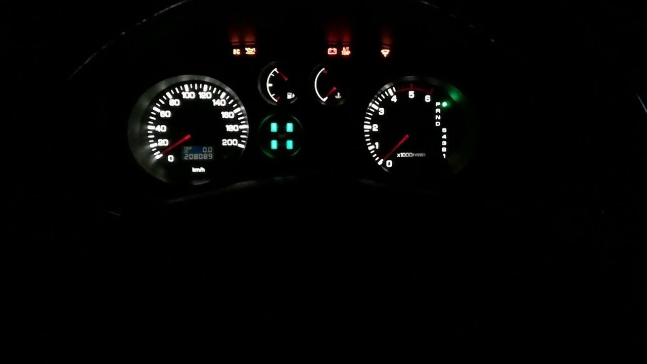 Пересвет панели и блока климата Mitsubishi Pajero 3  видео от заказчика