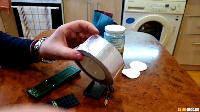 КНОПКИ НА ПУЛЬТЕ БУДУТ КАК НОВЫЕ! Ремонт за 2 минуты смотреть онлайн