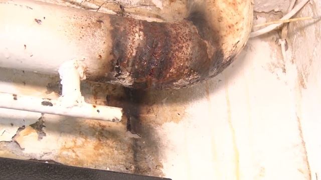 Вода течет через лампочки смотреть онлайн