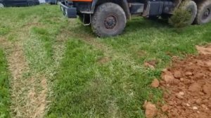 Пробурили колодец на 12 колец за 2 часа. Колодец почти готов. Бурим септик из колец