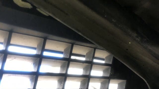 Как снять решетку радиатора Mercedes-Benz W210 смотреть онлайн