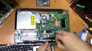 КАК РАЗОБРАТЬ НОУТБУК ASUS X556\КАК ПОЧИСТИТЬ НОУТБУК ASUS X556\ ASUS X556 разборка\ASUS X556 чистк
