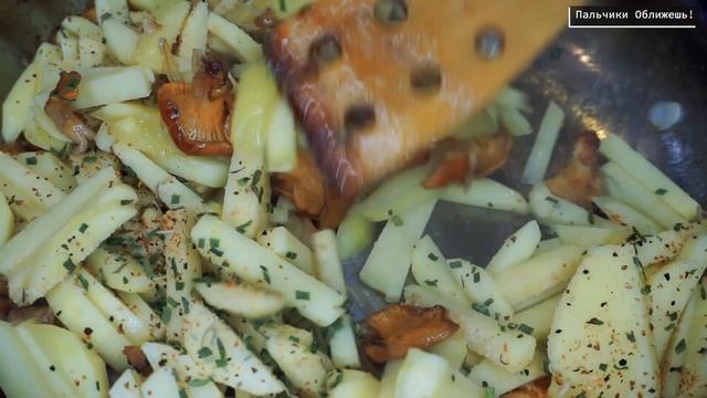 СЕМЕЙНЫЙ РЕЦЕПТ! Вкуснейшая жареная картошка с лисичками в сливках!