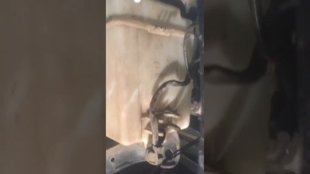 Замена(ремонт) омывателя лобового стекла Hyundai Accent смотреть онлайн