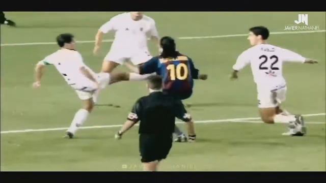 Рональдиньё Ronaldinho Финты дриблинг скорость смотреть онлайн