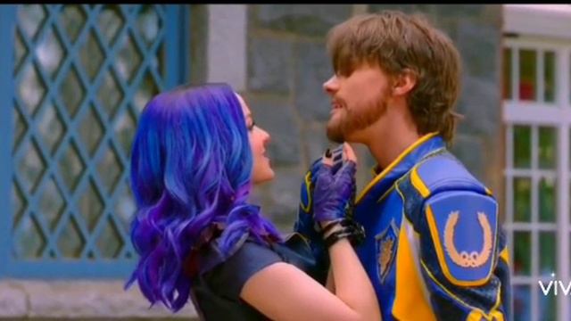 Мэл и Бен хочу быть твоей любимой смотреть онлайн