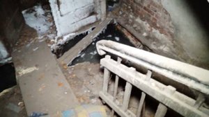 ГОРОД КОВРОВ ВЫЖИВШИЕ ИЛИ КОШМАРНЫЙ ПАМЯТНИК КУЛЬТУРЫ УЛ АБЕЛЬМАНА 19