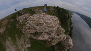 Белые скалы на Белой реке.