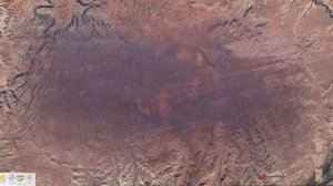 Ньюспейпер Рок, буквально «Газетный камень» Newspaper Rock State Historic Monument