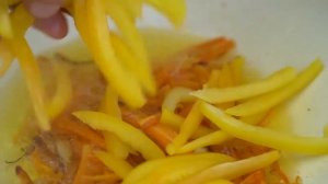 Свиная вырезка с овощами в газовом гриле Broil King