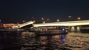 Разведение мостов в Санкт-Петербурге