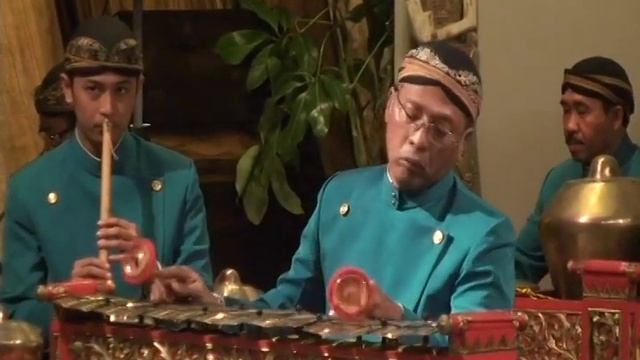 Music and Dance of Surakarta, Java смотреть онлайн