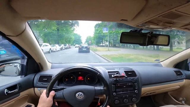 Гольф 5 , Выскочила ошибка тормозов на ходу!. Катаем по делам смотреть онлайн