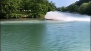 Водометный катер для аттракциона