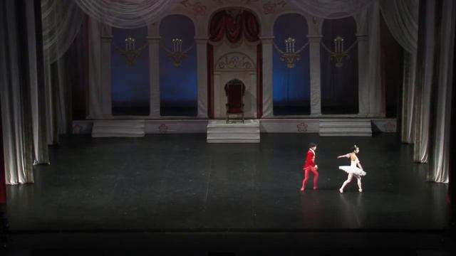 Adagio из балета "Щелкунчик". Одесский театр оперы и балета смотреть онлайн