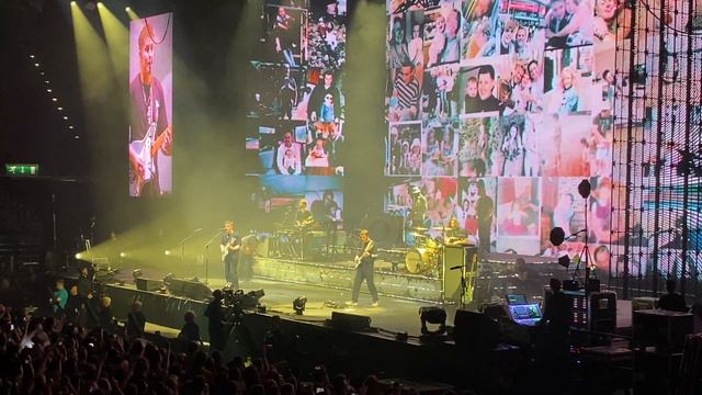 Sam Fender - Spit Of You. Live at Utilita Arena Birmingham (NIA). 27.03.2022 смотреть онлайн