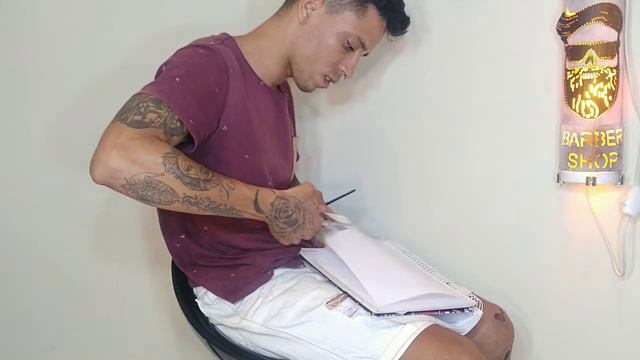 Treinando com a tesoura, corte mecha a mecha смотреть онлайн