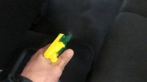 Как избавиться от неприятного запаха в салоне , после покупки  Б/У машины .