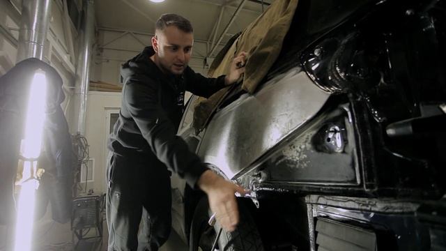 BMW X5 - сложный ремонт крыла и бампера смотреть онлайн