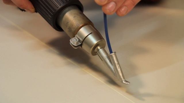 Welding plastic and PVC flooring with the HG 2300 EM | STEINEL Professional смотреть онлайн