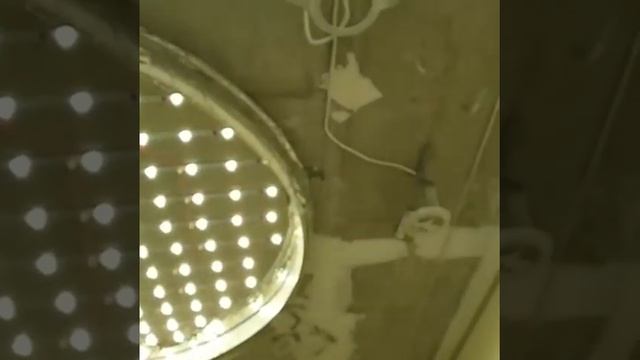 Потолок светильник или световой натяжной потолок с переходом уровня перед натяжкой потолка смотреть онлайн