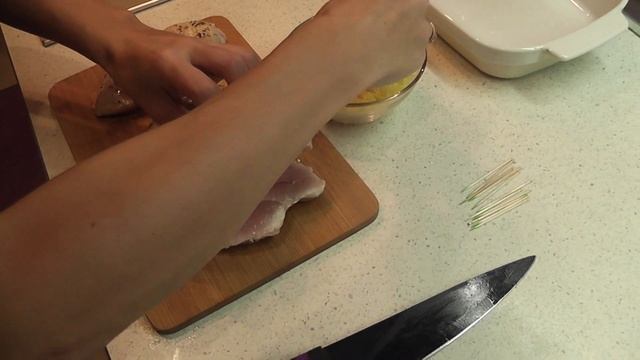 КУРИНАЯ ГРУДКА С СЫРОМ, ЗАПЕЧЁННАЯ В ДУХОВКЕ. ОЧЕНЬ БЫСТРО И ОЧЕНЬ ВКУСНО!