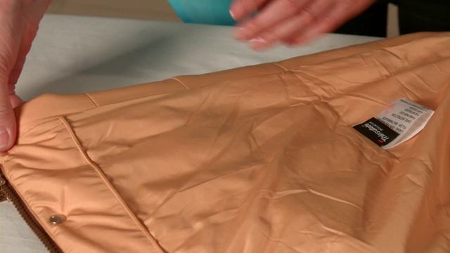 Как погладить куртку утюгом? смотреть онлайн