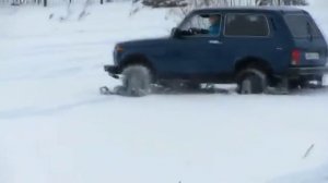 Нива 2121 на гусеницах Stalker-Track