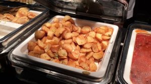 Отель Азимут Смоленская завтрак шведский стол.Azimut Smolenskaya breakfast buffet