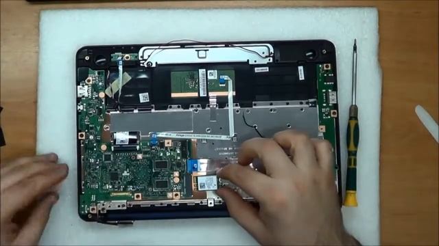 Как разобрать и собрать ноутбук ASUS R209H | Ремонт смотреть онлайн
