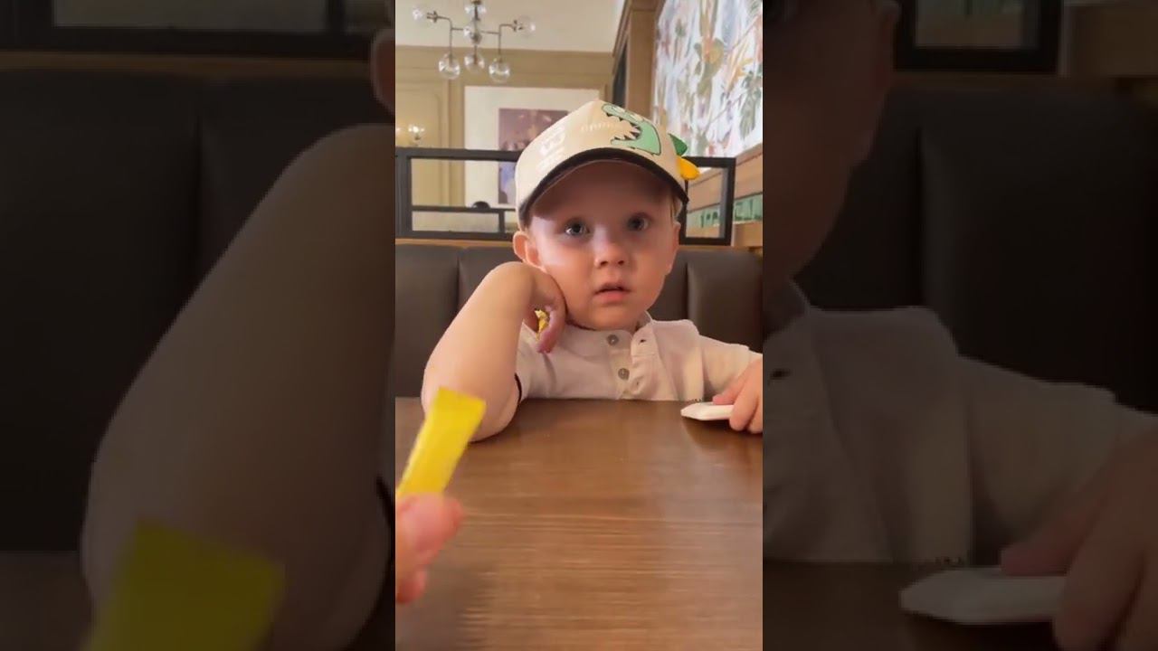 Марсель в кафе смотреть онлайн