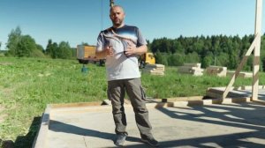 Установка стен в одноэтажный дом из мхм панелей 120кв м