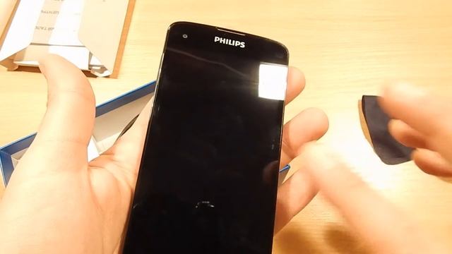 Philips Xenium I908 распаковка смотреть онлайн