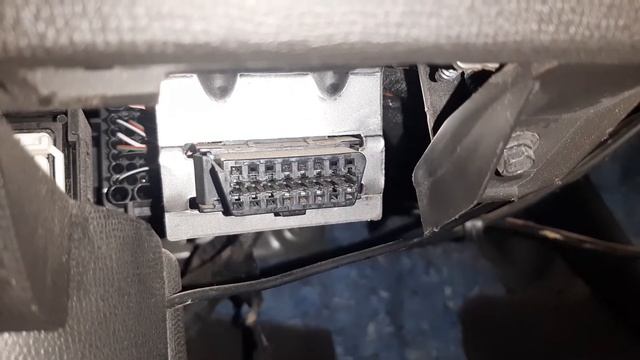 Conector OBD2 Chevrolet S10 / Blazer / Conector Obd2 Location GM S10 / Blazer
