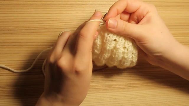 Как вязать узор змейка спицами // Простой и эффектный узор для шарфа