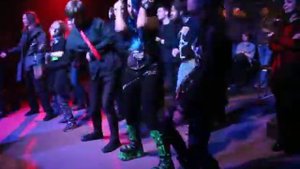 Rave dance