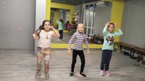 Ягода -Малинка.Танец.Хабиб.